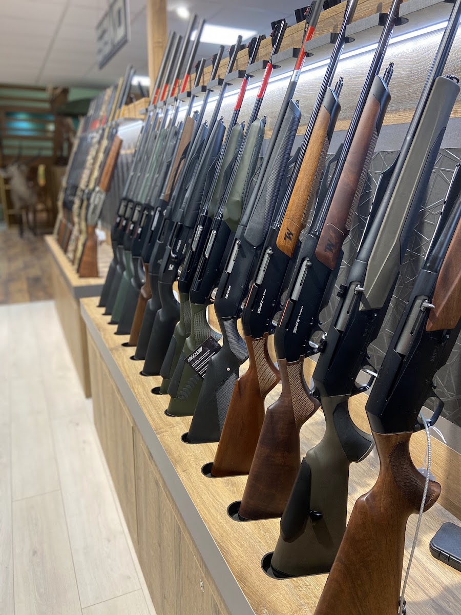 Râteliers d'armes de chasse et de tir sportif